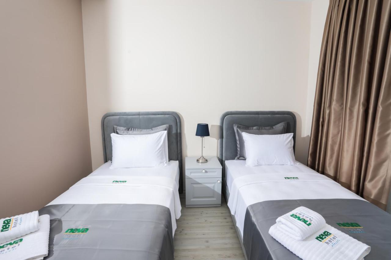 Neva Hotel アラカティ エクステリア 写真