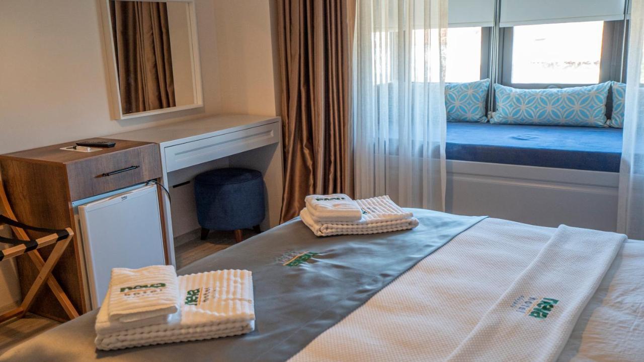 Neva Hotel アラカティ エクステリア 写真