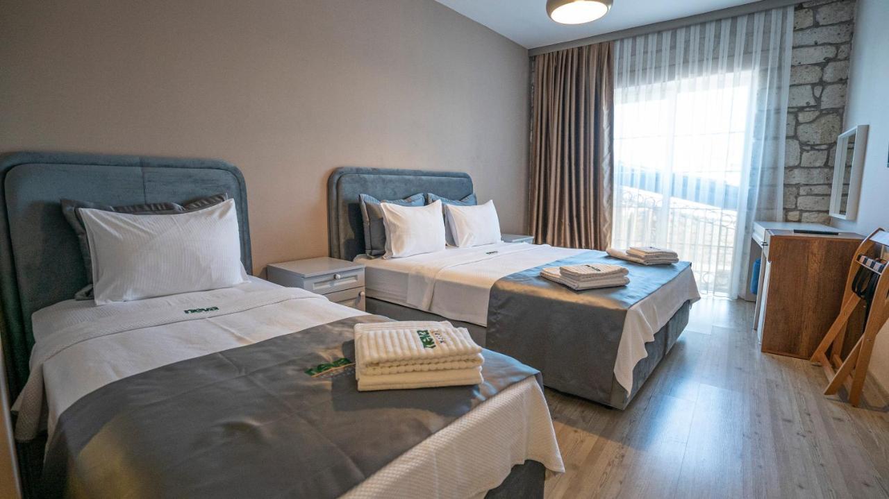 Neva Hotel アラカティ エクステリア 写真