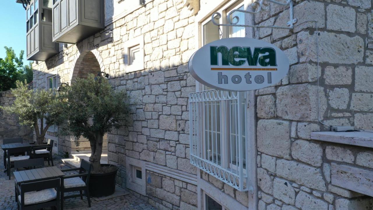 Neva Hotel アラカティ エクステリア 写真